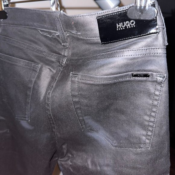 Black Hugo Boss Jeans, size 28 - Picture 4 of 5